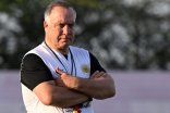 78-летний Дик Адвокат снова возглавил сборную Кюрасао за месяц до старта ЧМ-2026