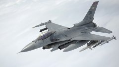 Обучение украинских пилотов на F-16 начнется в этом месяце - Зеленский