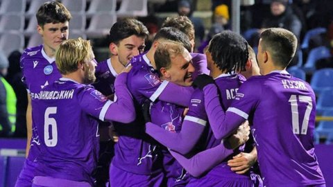 ЛНЗ уверенно обыграл Зарю и стал зимним чемпионом УПЛ