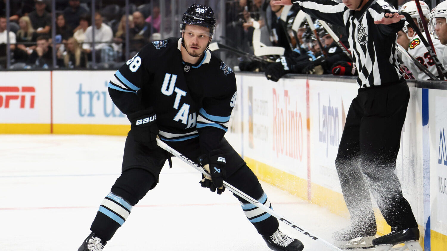 Юта - Нью-Йорк Айлендерс. Прогноз на матч 15.11.2025