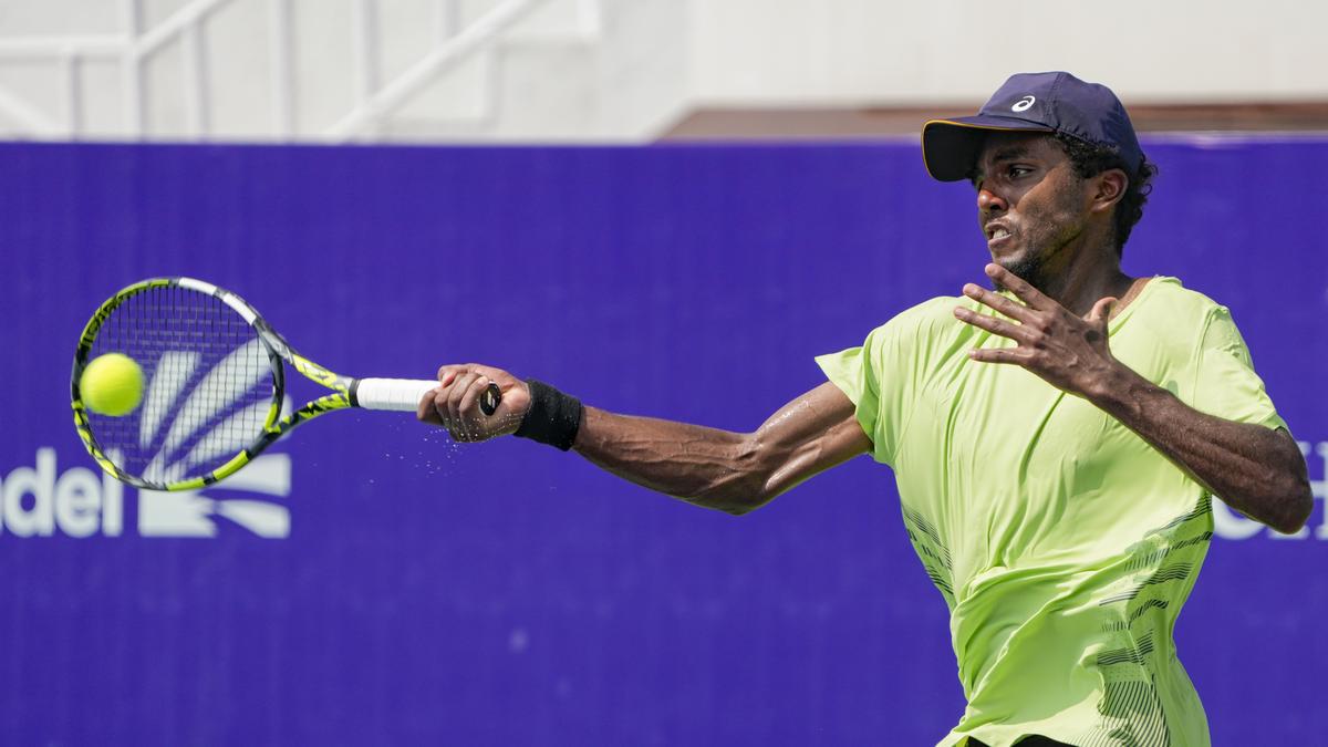 Кайлан Бигун - Элиас Имер. Прогноз на матч 17.11.2025