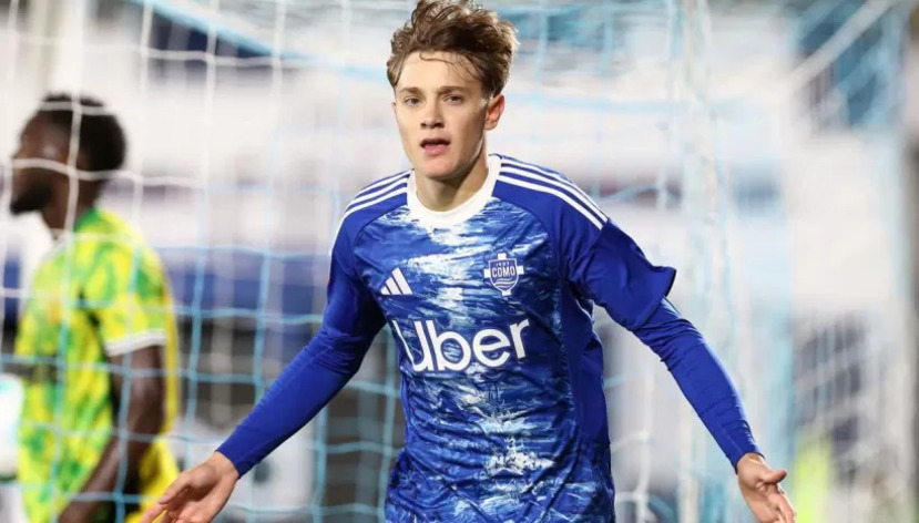 Комо - Сассуоло. Прогноз на матч 28.11.2025