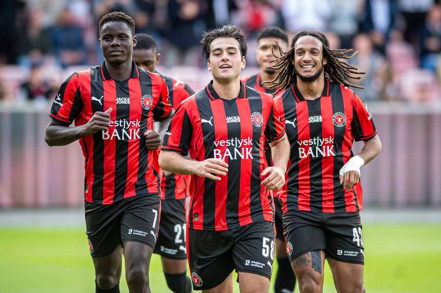 Мидтьюлланд - Копенгаген. Прогноз на матч 08.02.2026