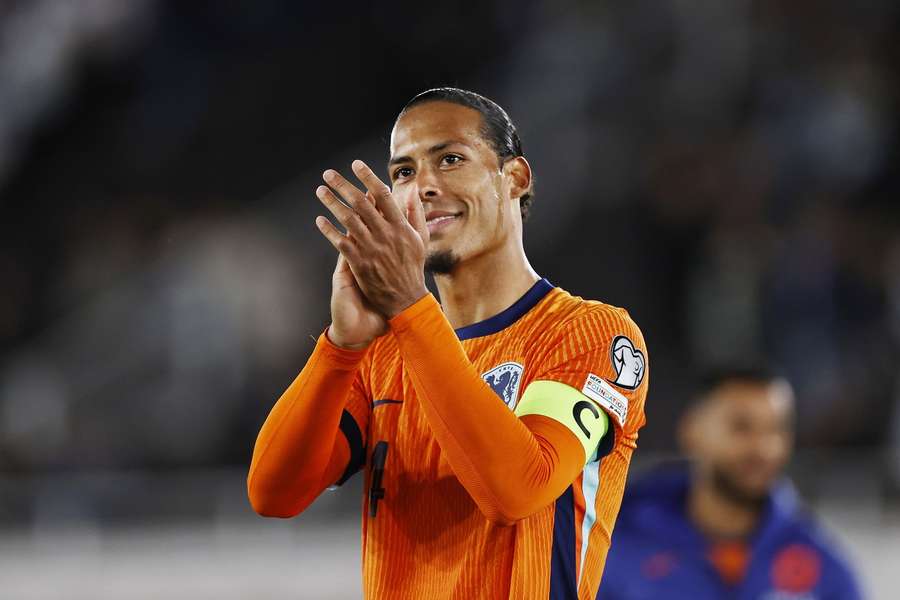 Польша - Голландия. Прогноз на матч 14.11.2025