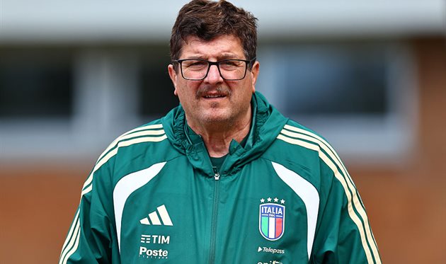 Итальянская федерация футбола официально представила нового коуча сборной