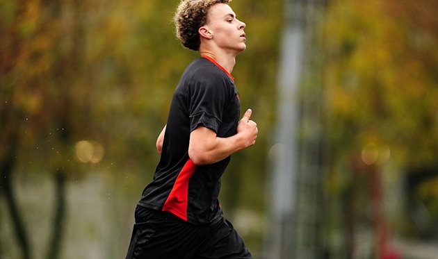 Младший сын Ибрагимовича подписал профессиональный контракт с Миланом