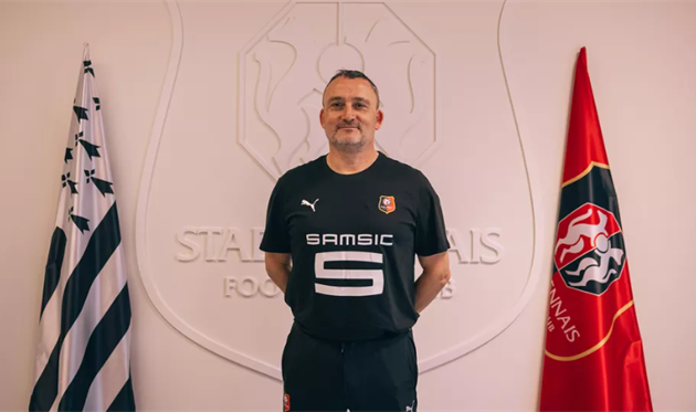 Франк Эз возглавил Ренн