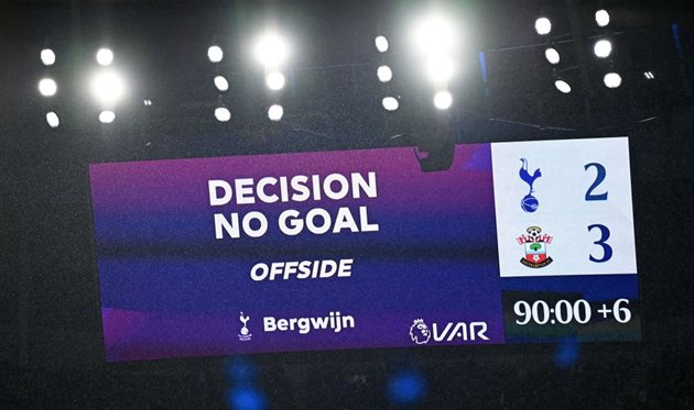 Клубы Чемпионшипа отказались от внедрения VAR - BBC