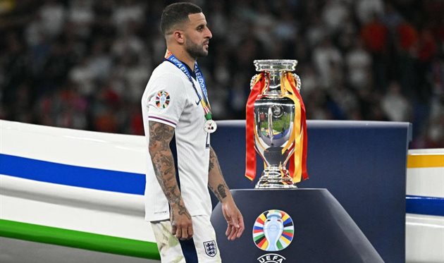 Уокер объявил о завершении карьеры в сборной Англии