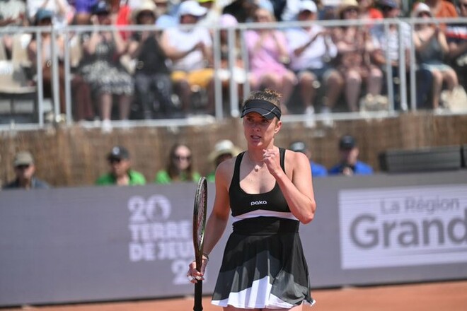 Свитолина выиграла турнир в Страсбурге, обыграв в финале Блинкову